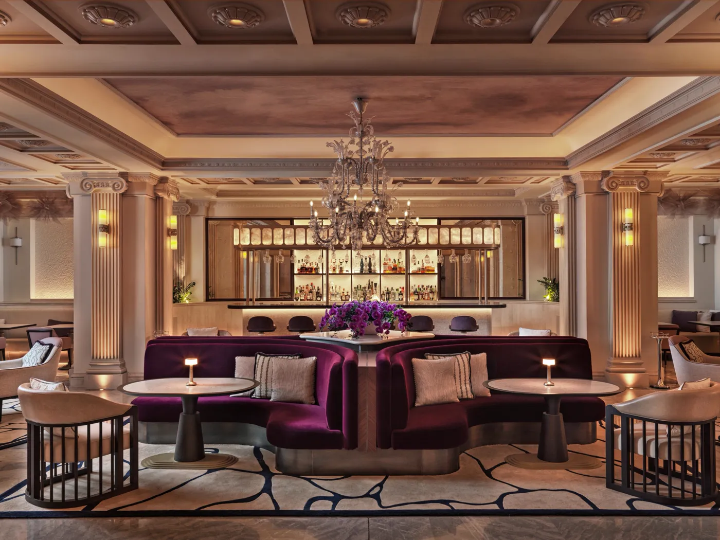 King George lobby bar