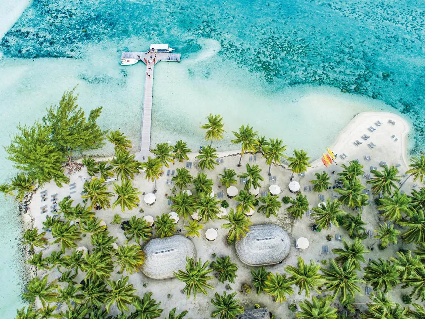 Motu Mahana, the private islet off Taha'a